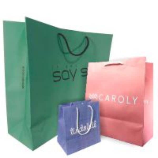 Sacola Papel Personalizada Preta 25x33x12